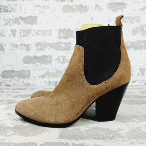 Victoria's Secret Tan Suede Ankle Boots with Elastic Panel C665
